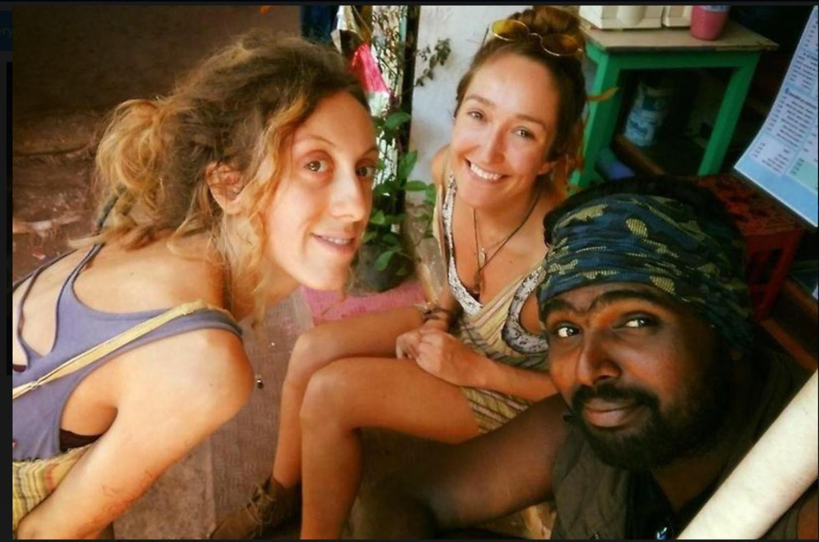 Hippie Hostel Or Goamazing Hostel Anjuna Bagian luar foto