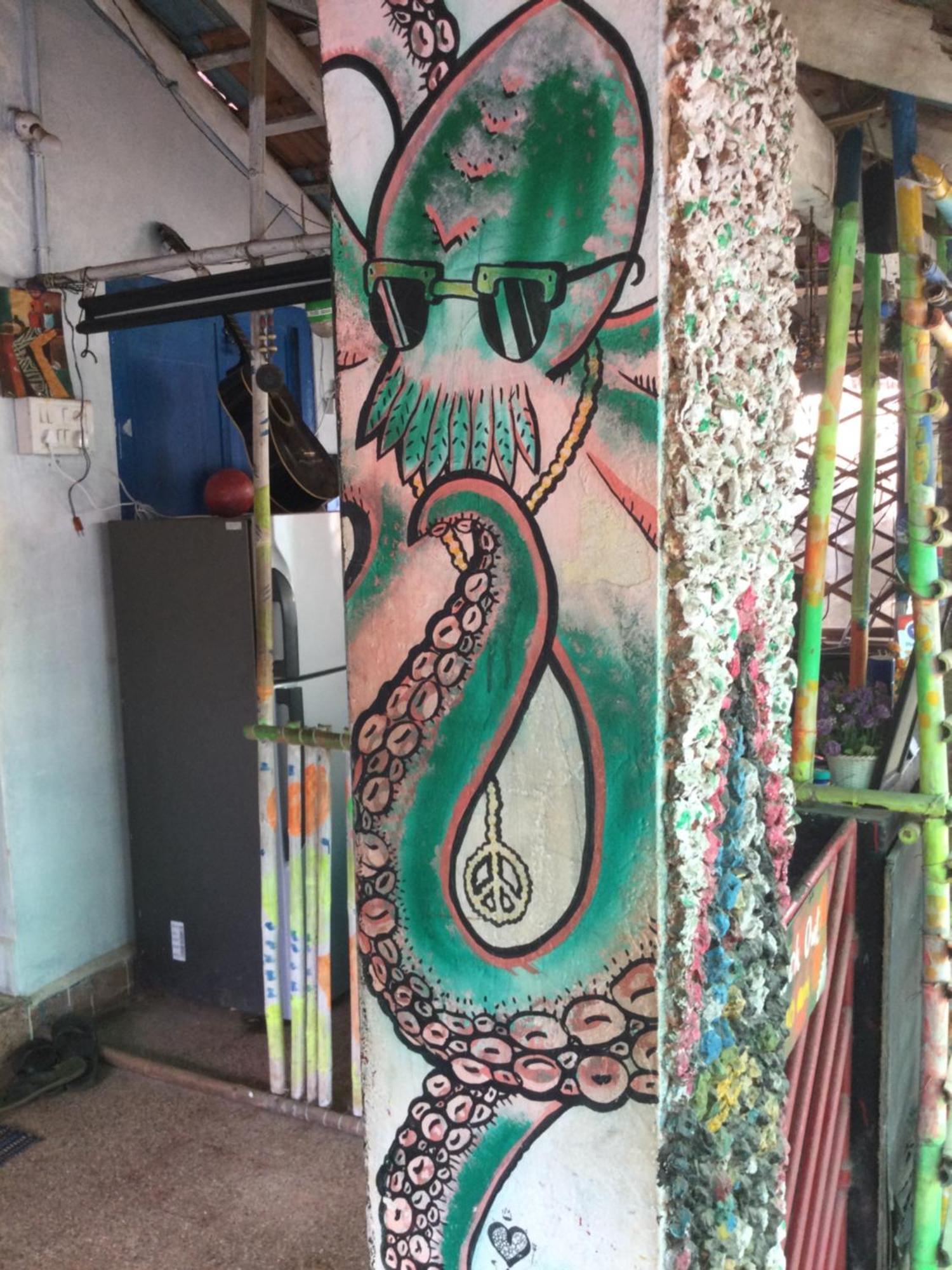 Hippie Hostel Or Goamazing Hostel Anjuna Bagian luar foto